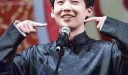 郭麒麟爆料恋情模板视频,揭秘明星背后的甜蜜故事