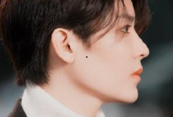 爆料娱乐圈杨超越的小说,娱乐圈的璀璨星途与神秘爆料