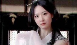 圈内爆料白冰成龙,揭秘娱乐圈的神秘恋情